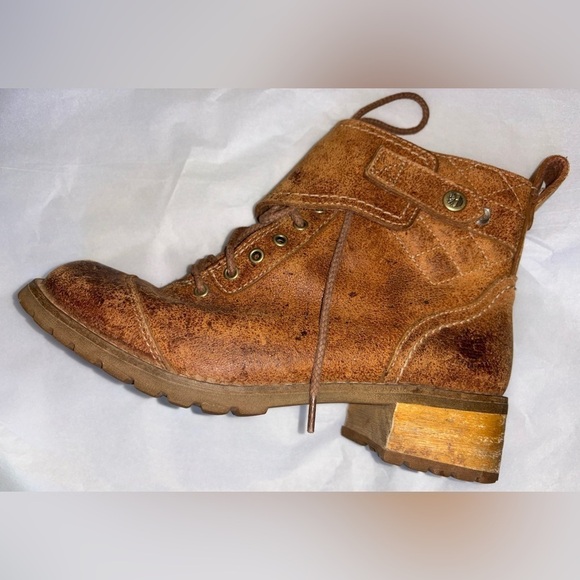 RARE Timberland Apley Waterproof Distressed Leather Wrap Chelsea Boots size 7 - Picture 2 of 11